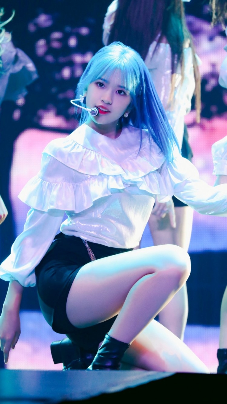 Tags: K-Pop, Ahn Yujin, IZ*ONE