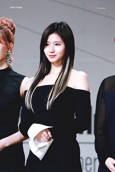 Tags: K-Pop, Twice, Minatozaki Sana