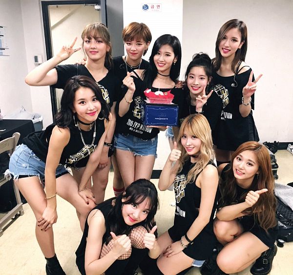 Tags: JYP Entertainment, K-Pop, Twice, Jihyo, Minatozaki Sana, Hirai Momo, Kim Dahyun, Im Nayeon, Tzuyu, Son Chaeyoung, Myoui Mina, Yoo Jeongyeon