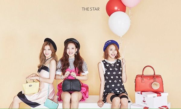 Tags: JYP Entertainment, K-Pop, Twice, Son Chaeyoung, Minatozaki Sana, Im Nayeon, White Outfit, Purse, White Dress, Balloons, Checkered, Black Outfit