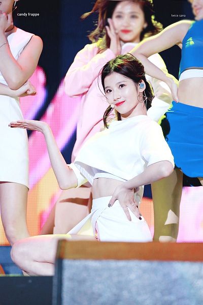 Tags: K-Pop, Twice, Minatozaki Sana