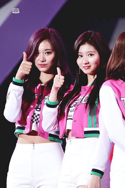 Tags: JYP Entertainment, K-Pop, Twice, Minatozaki Sana, Tzuyu