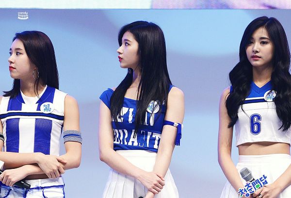 Tags: JYP Entertainment, K-Pop, Twice, Son Chaeyoung, Minatozaki Sana, Tzuyu