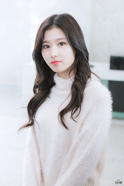 Tags: K-Pop, Twice, Minatozaki Sana