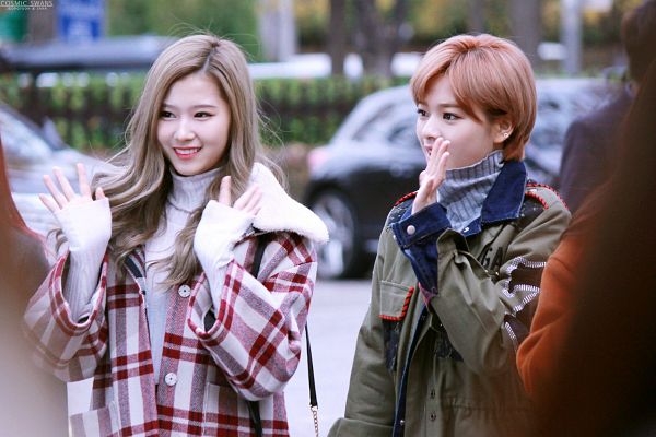 Tags: JYP Entertainment, K-Pop, Twice, Yoo Jeongyeon, Minatozaki Sana