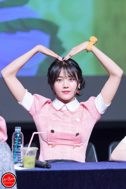 Tags: K-Pop, AOA (Ace Of Angels), AOA Cream, Shin Hyejeong, Hair Buns, Hair Up, Twin Buns, Heart Gesture, Pink Outfit, Pink Dress, Blue Eyes, Fansigning Event