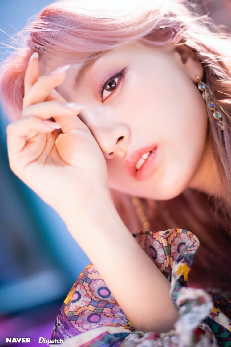 TWICE Jihyo 9th Mini Album &quot;MORE &amp; MORE&quot; Music Video Shoot by Naver x Dispatch documents 4