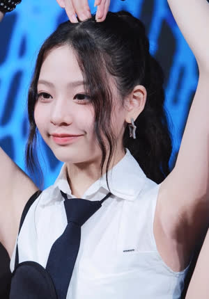 유니스 임서원 겨털 노출 > 방송/연예 | 포인트 스톡